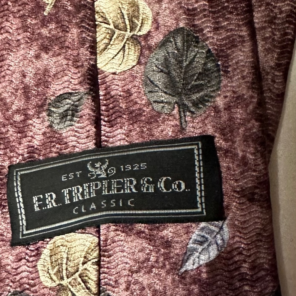 Necktie - Picture 3 of 3